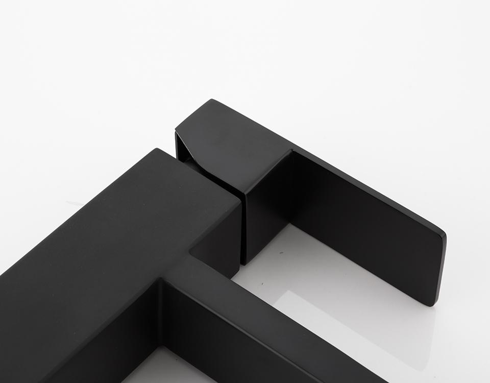 Delmer - Schwarze Edelstahl-Quadrat-Badezimmerarmatur